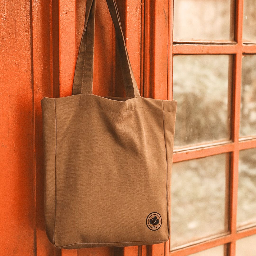 EDEN TOTE