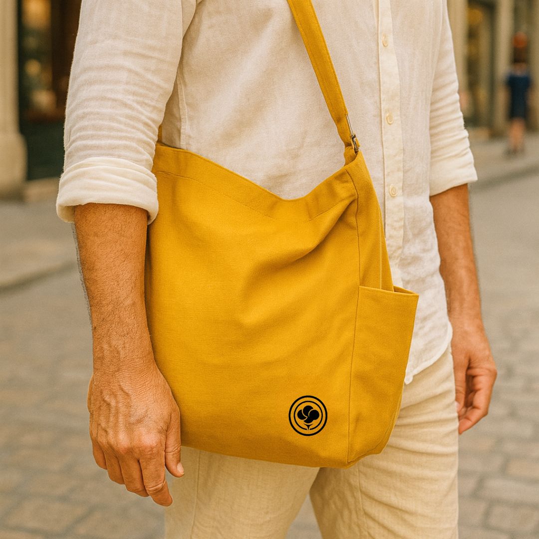 MESSENGER TOTE