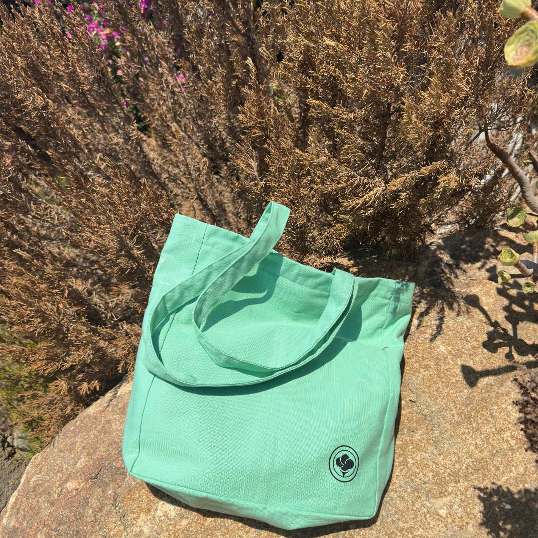 EDEN TOTE