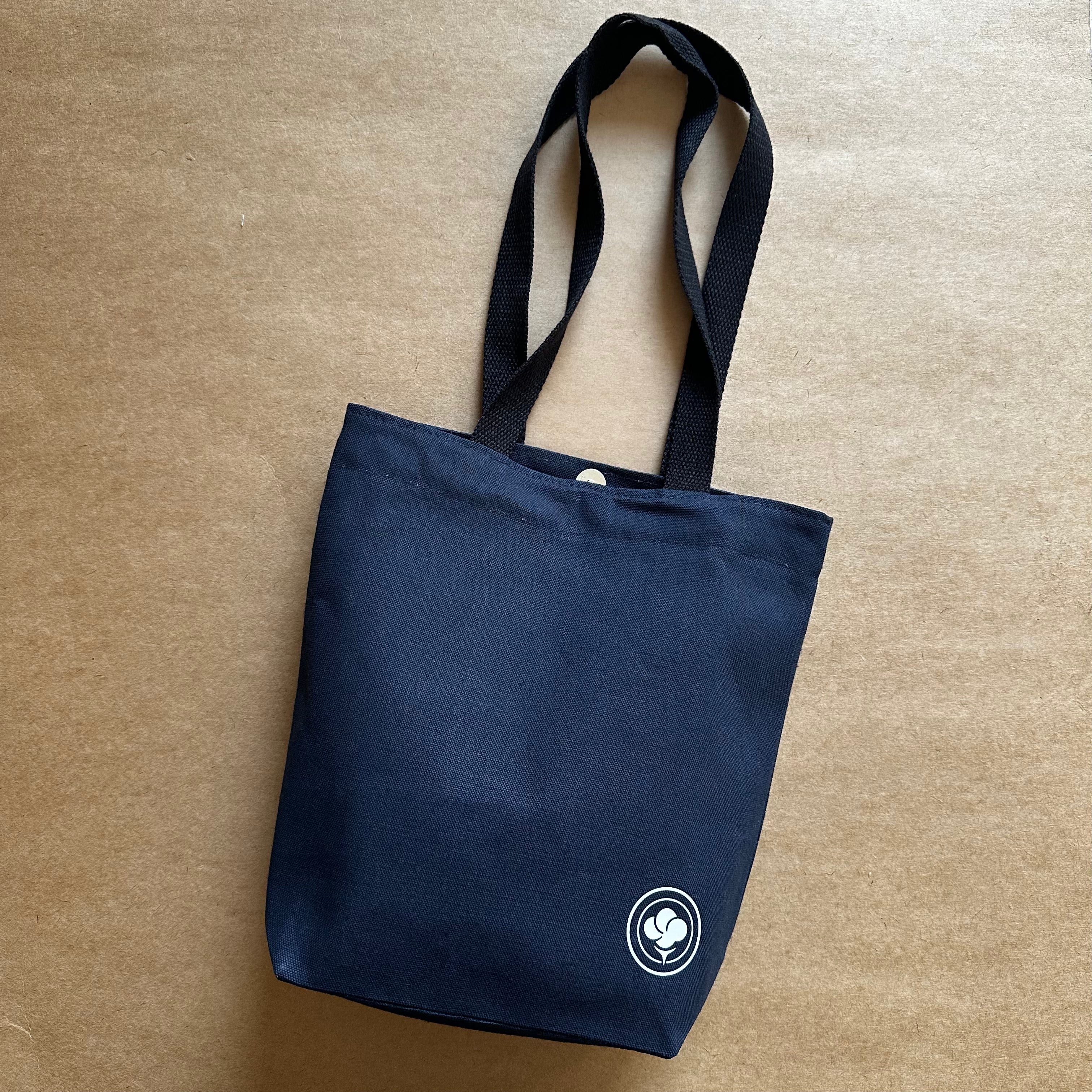 COMPACT TOTE