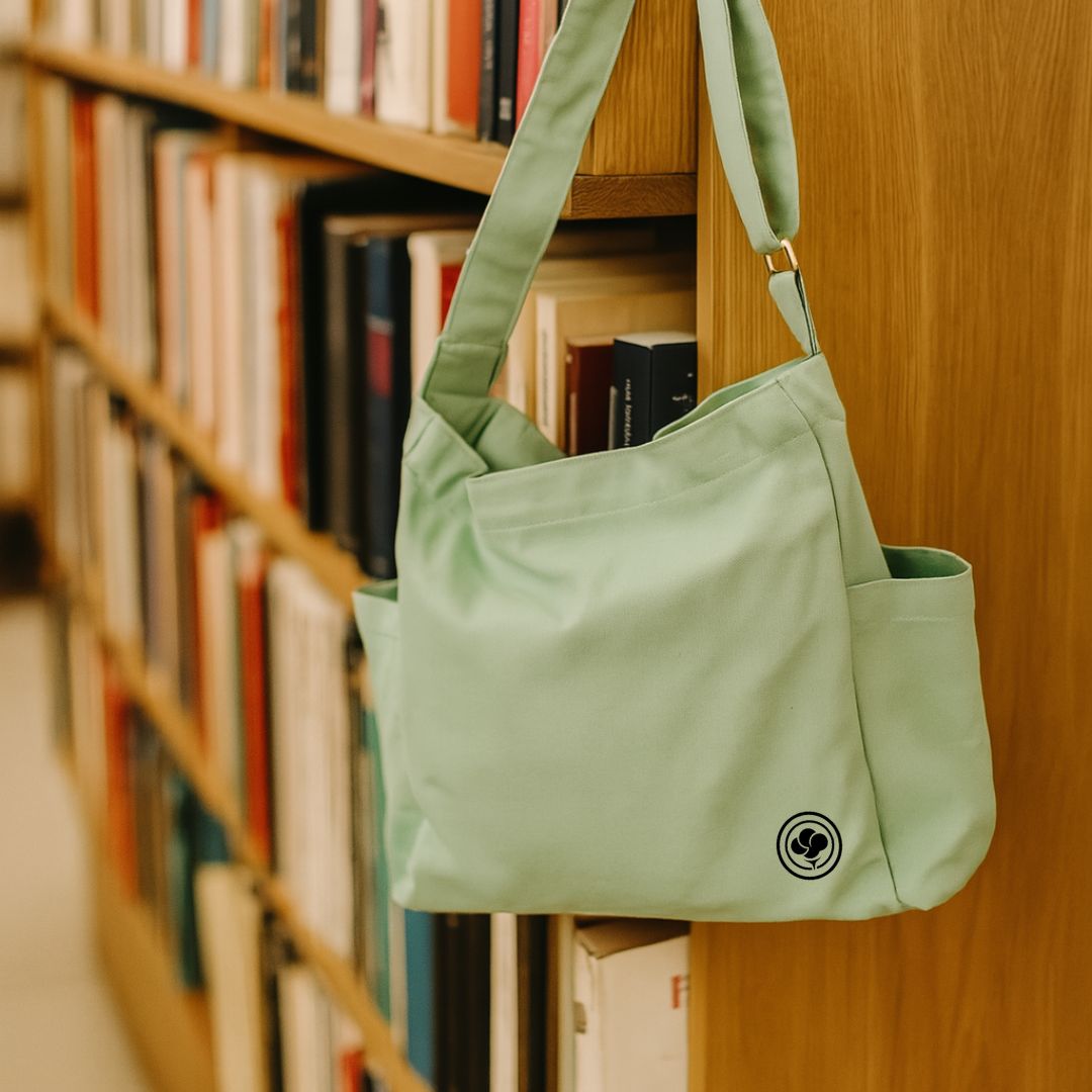 MESSENGER TOTE