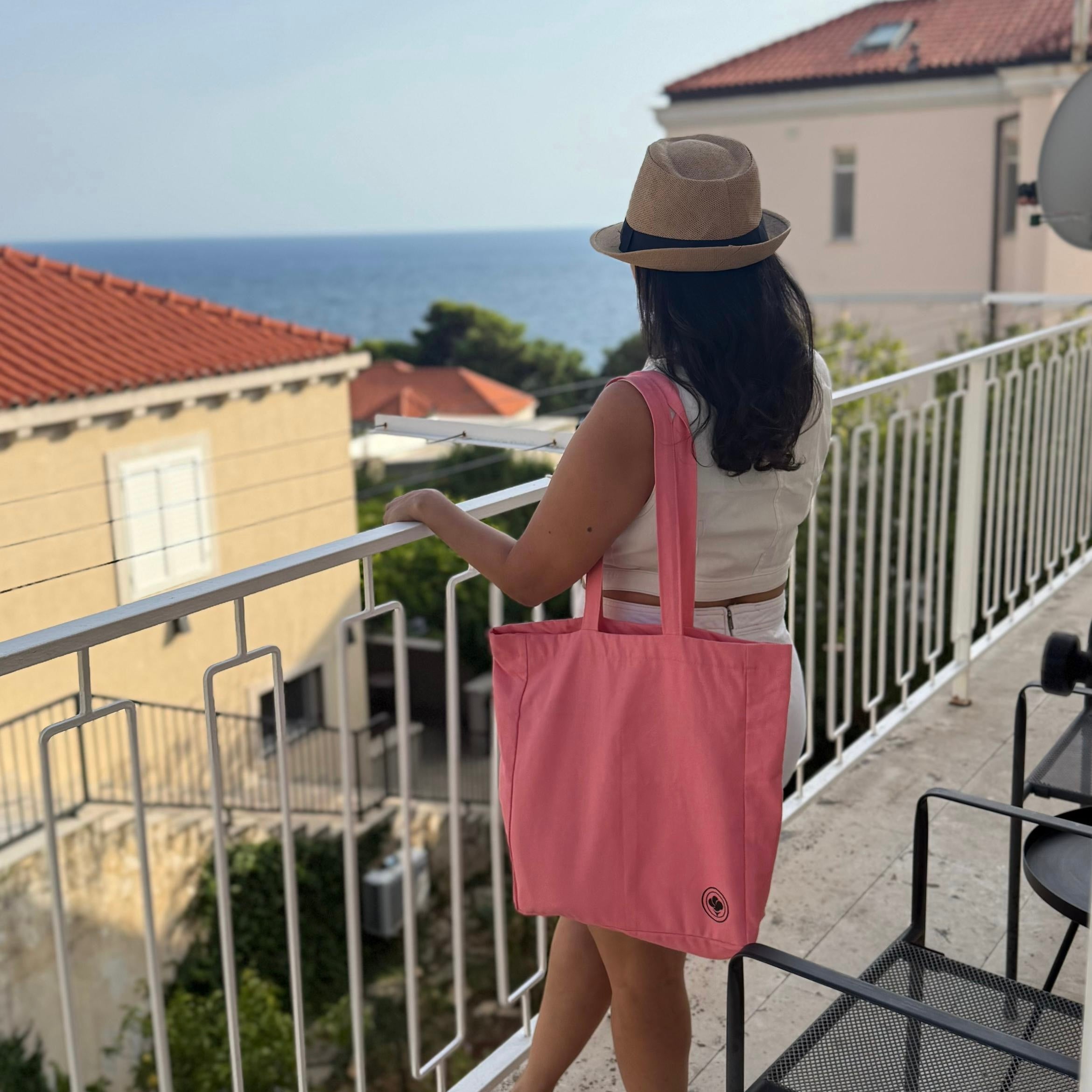 EDEN TOTE