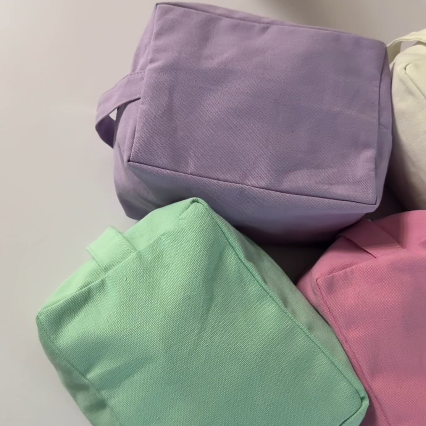 BUNDLE OF 4 - CANDY POUCH